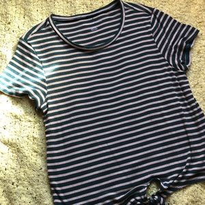 American Eagle Tee, Green And Yellow Girls Large